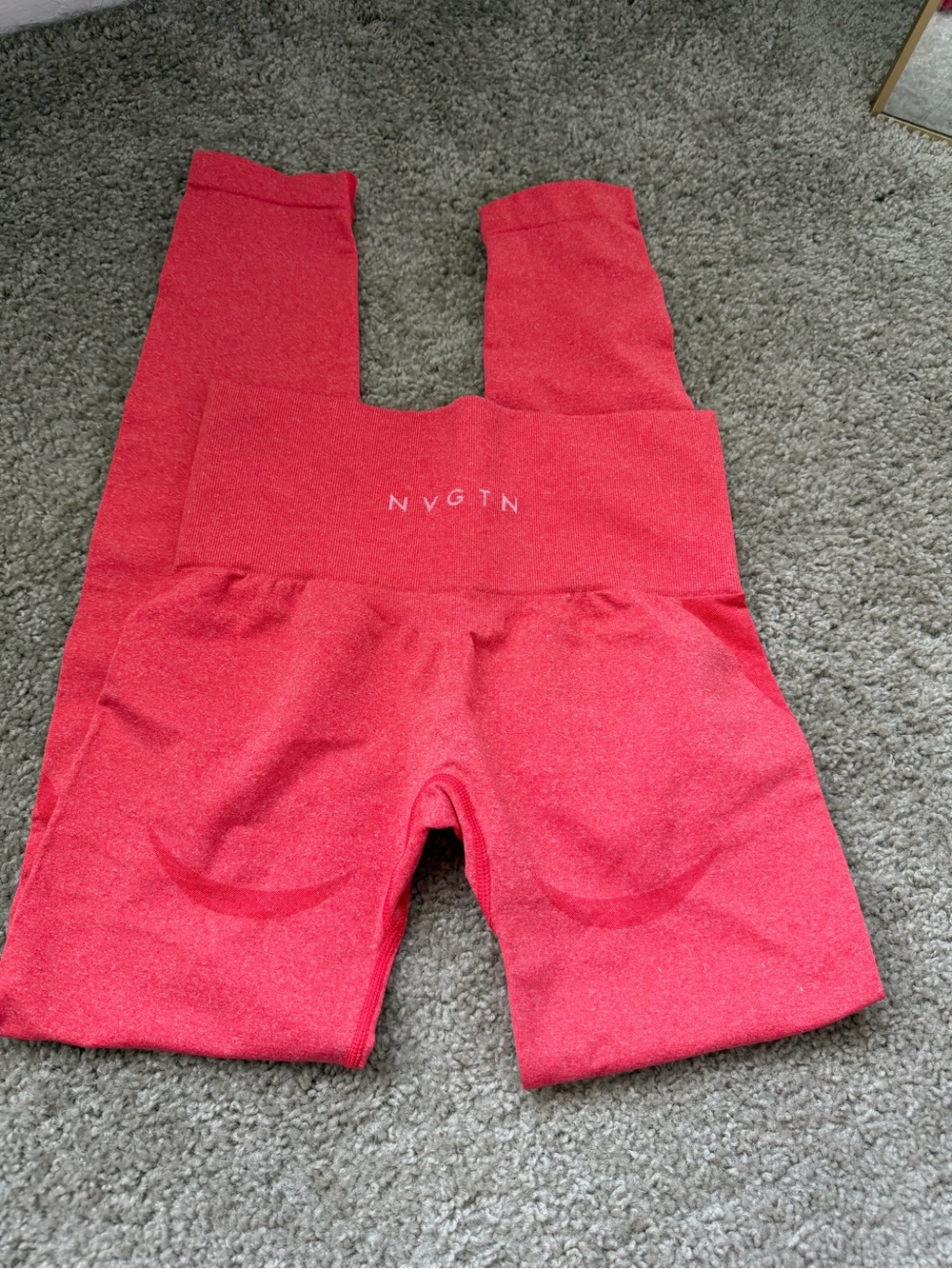 NVGTN Seamless High-Waist Red Leggings